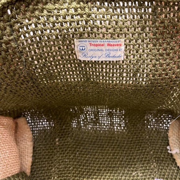 Authentic Rosalyn of Barbados original design hand woven - jute bag - Picture 4 of 7